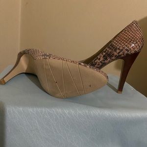 Moda Spana High heel pump